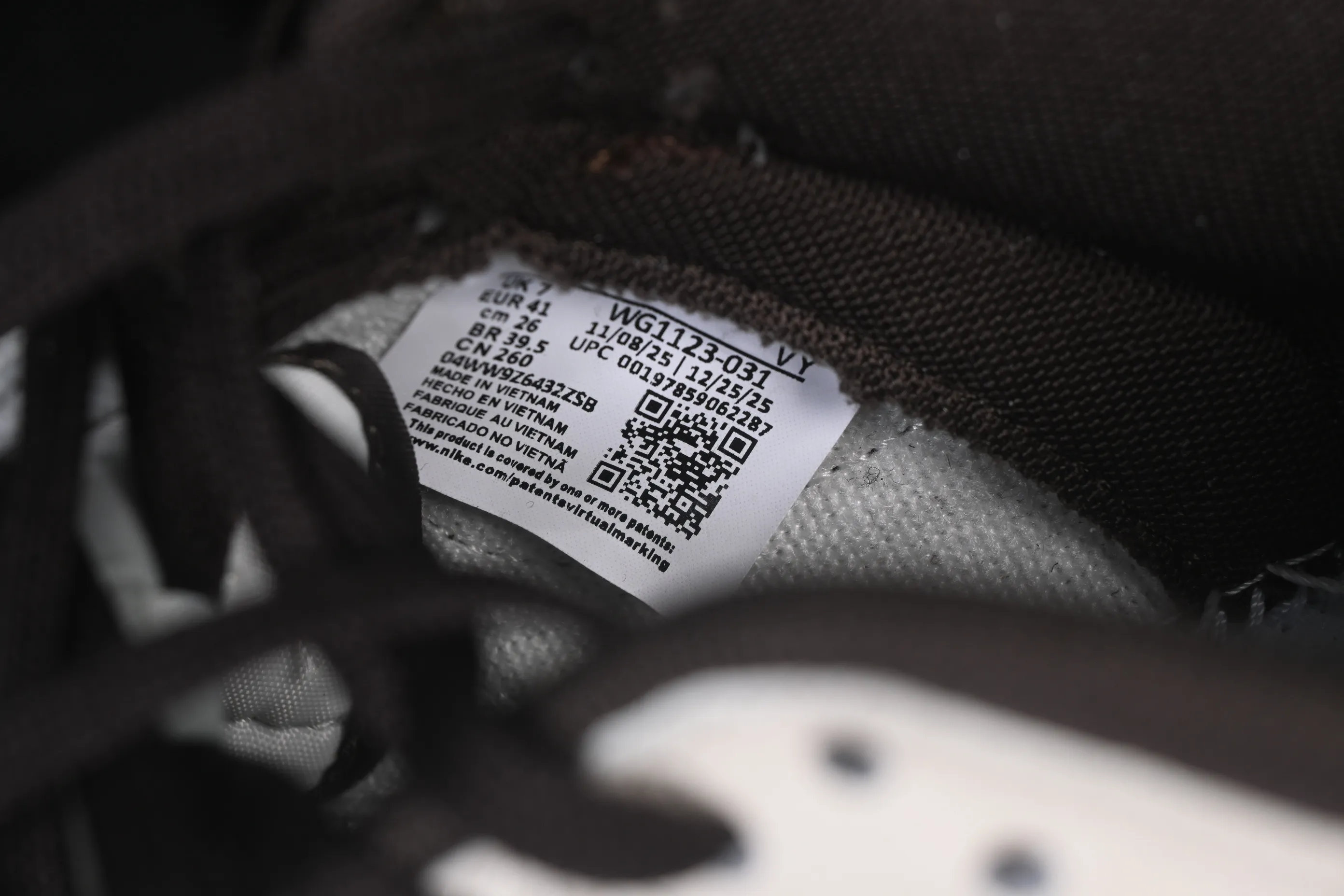 All categories Nk SB Dunk Series Nk SB Dunk Low High-end customized low-top sneakers Nike SB Dunk Low straps low-top casual sneakers WG1123-031